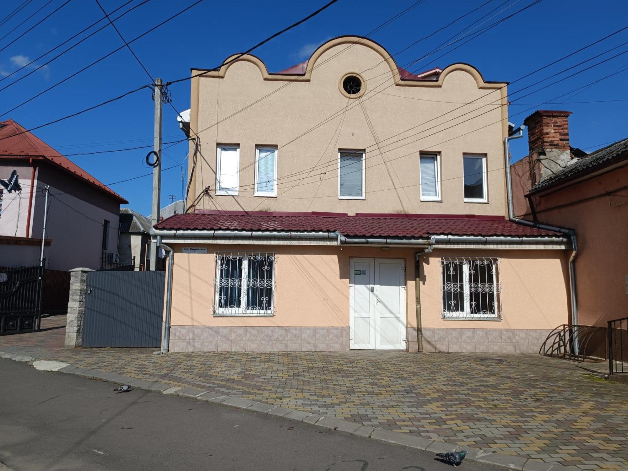 Apartments Domovik On Beregovskaya 3 Mukaczewo Zewnętrze zdjęcie