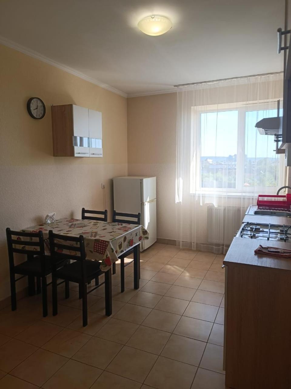 Apartments Domovik On Beregovskaya 3 Mukaczewo Zewnętrze zdjęcie